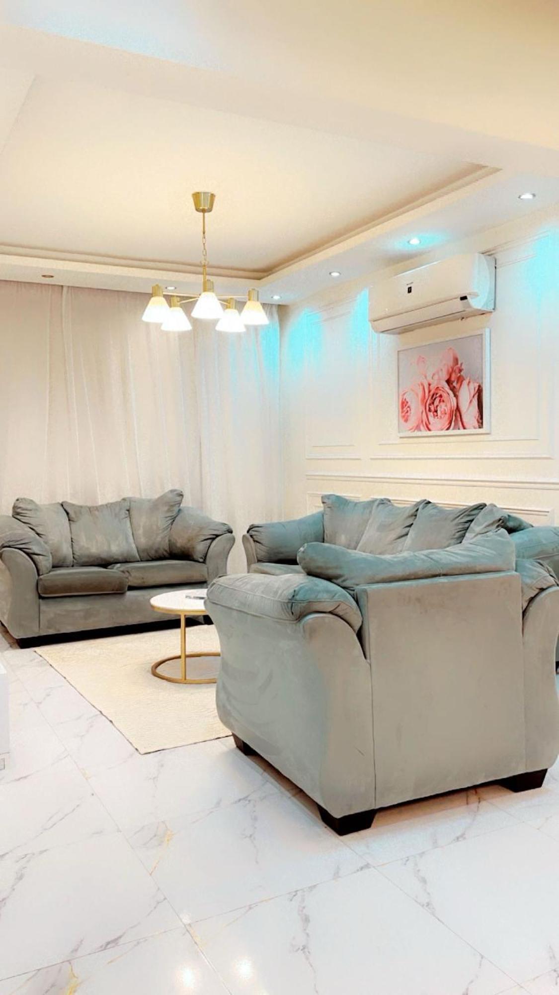 Apartment Warm *